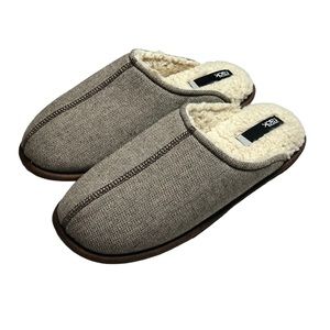 Nordstrom Rack MrCole Brown Twill‎ sherpa slippers Men’s size 9/10